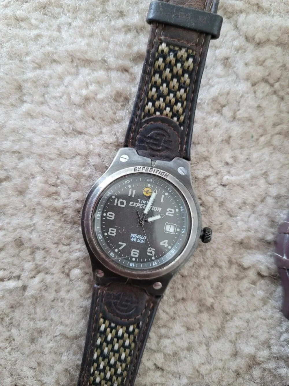 Four men's Timex watches with Indiglo in good condition
